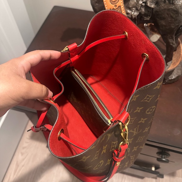 Louis Vuitton Purse